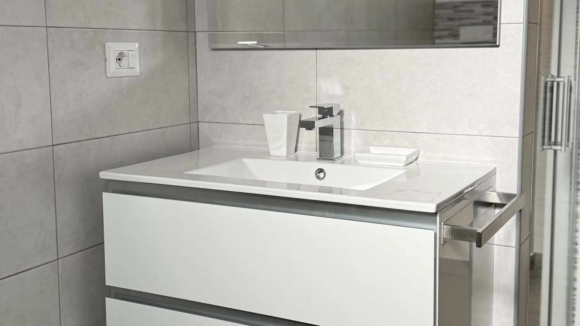 Jacuzzi Apartment Near Center Of Rome