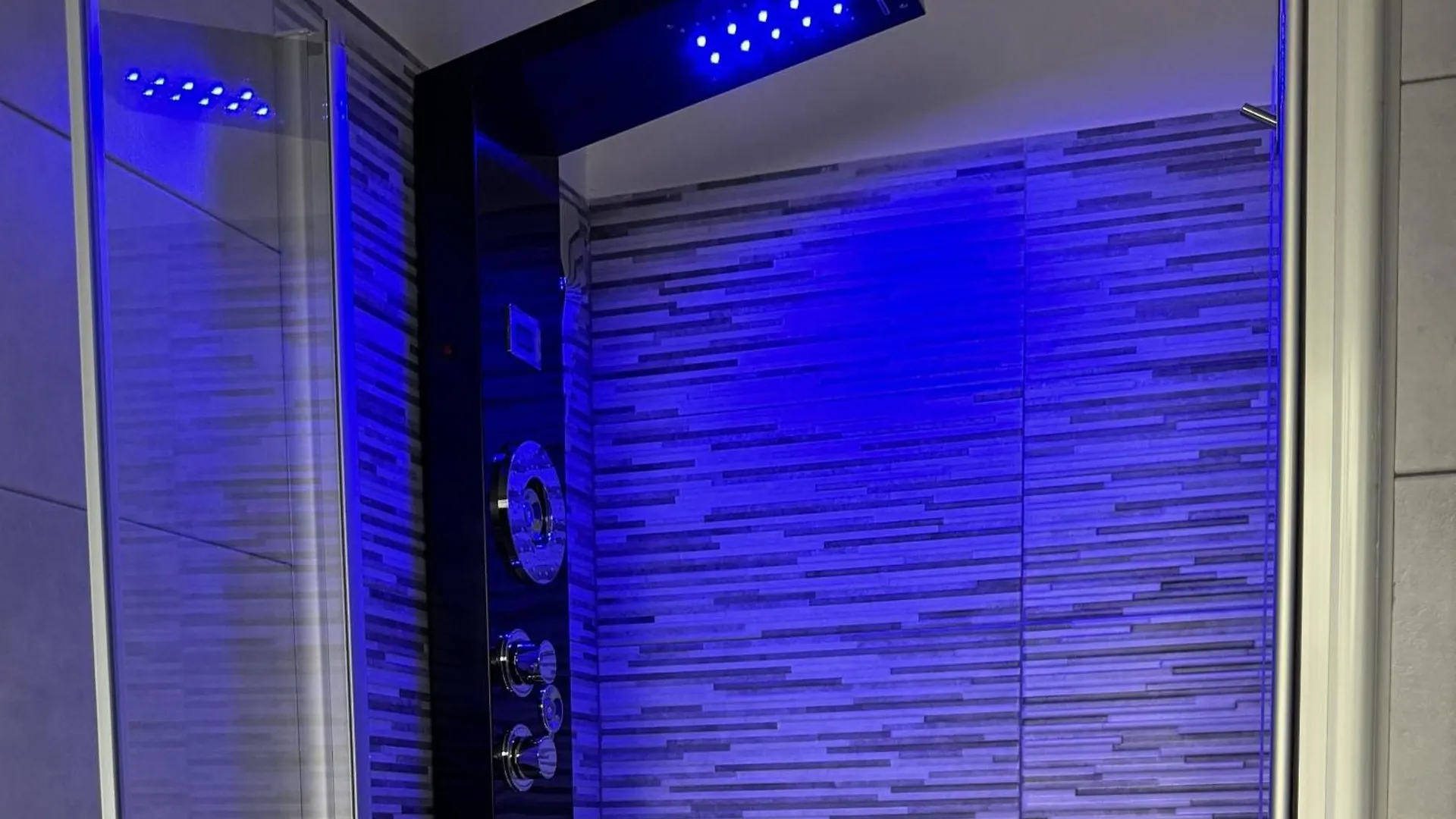 Jacuzzi Apartment Near Center Of Rome