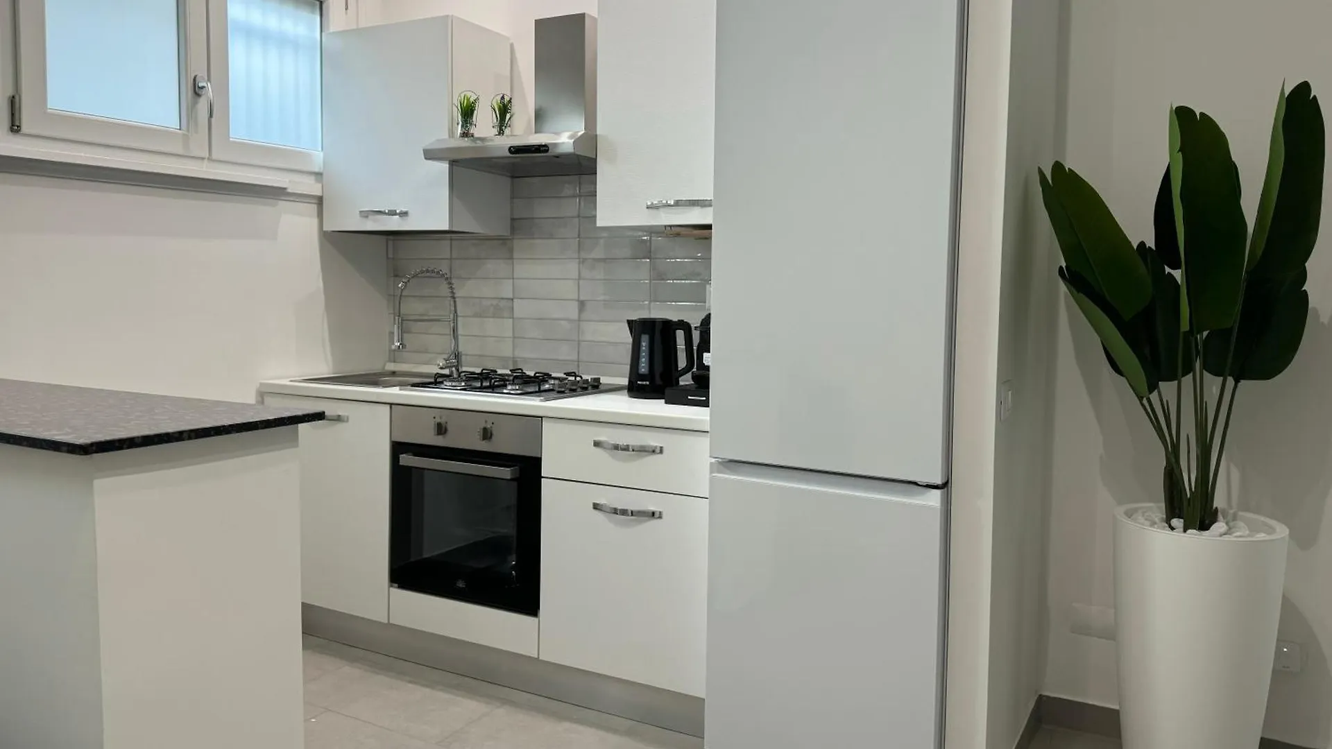 Jacuzzi Apartment Near Center Of Rome Italy